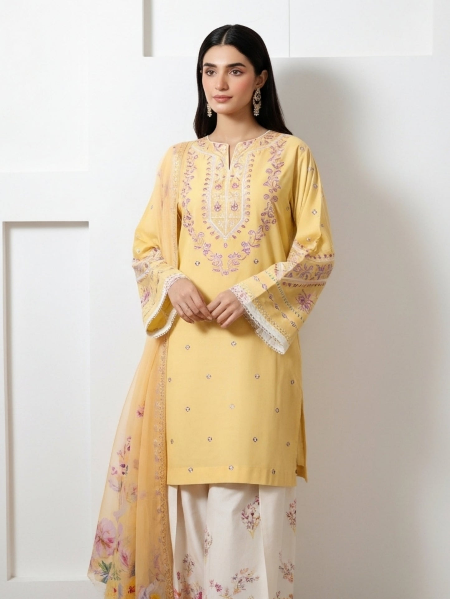 Gulabo Embroidered 3pcs fabric lawn cotton ￼