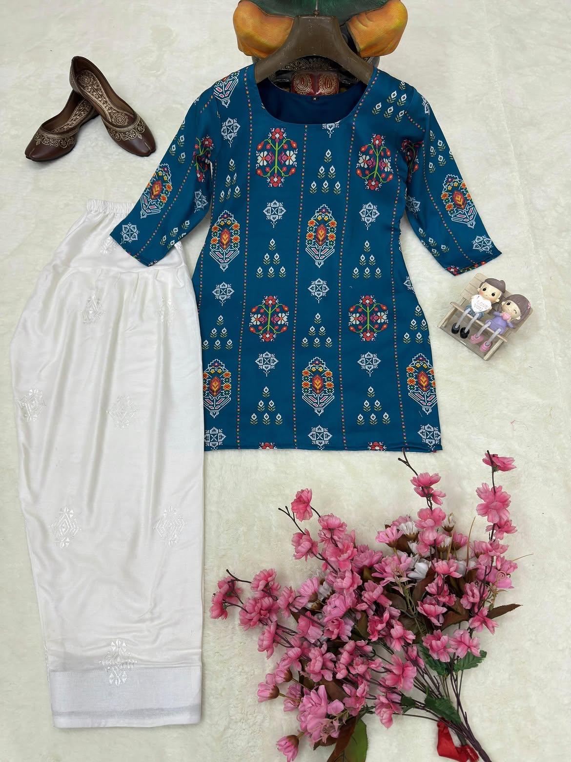 Fully Digital printed kurti with fitting adjustable dori on back side