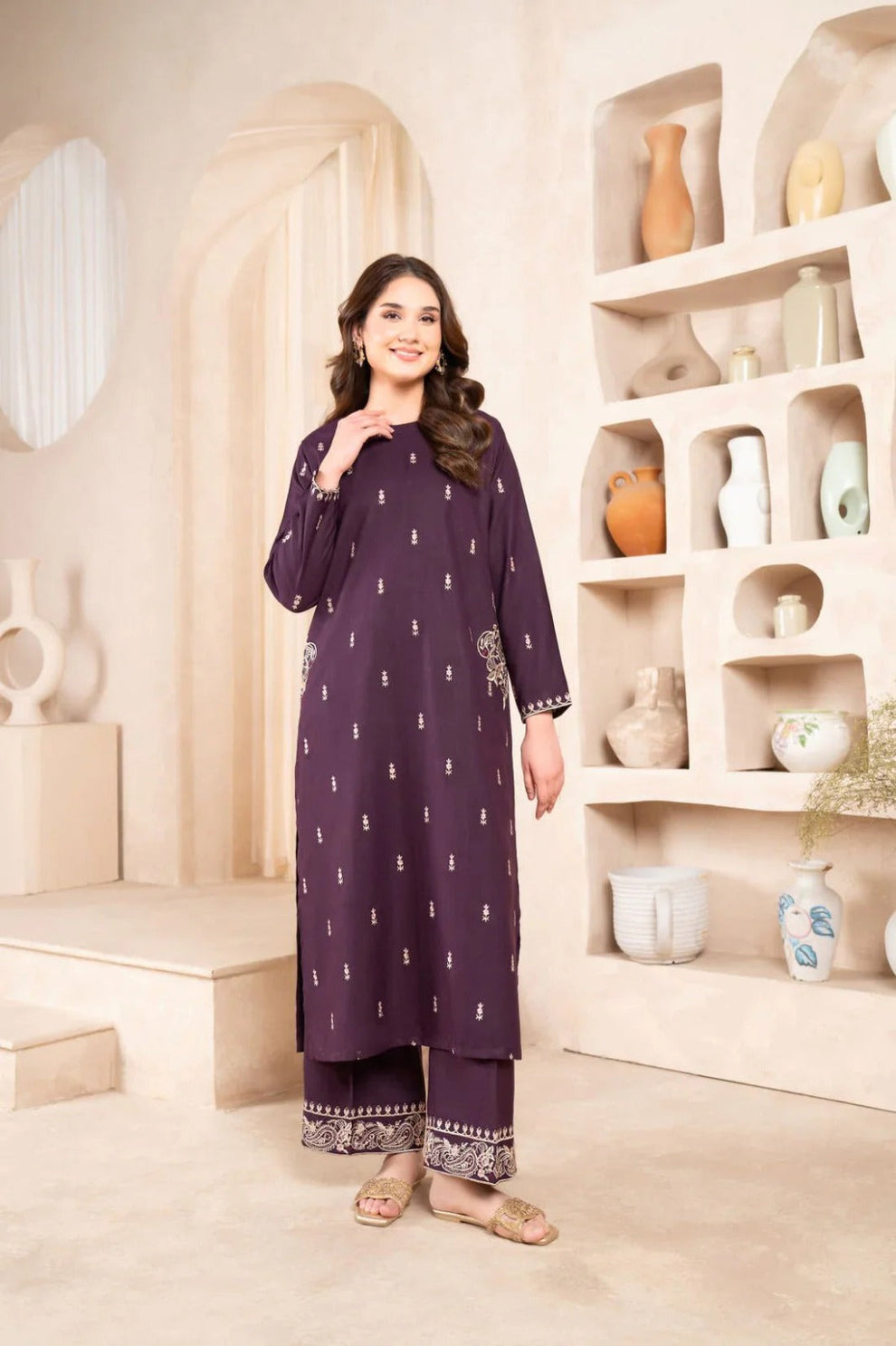 Luxurious purple pocket Embroidered 2-Piece Set