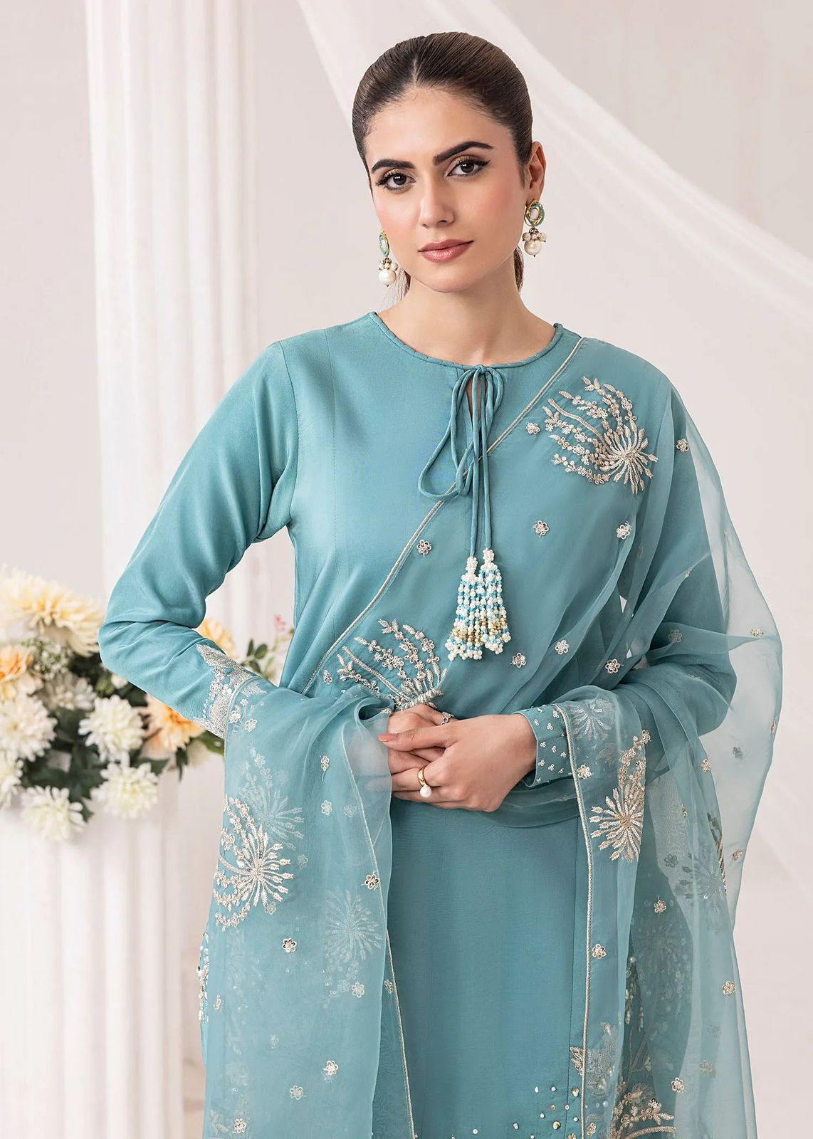 Ladies Neatural Crepe Farshi Salwar Kameez Dupatta